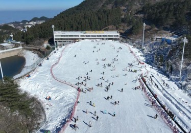 开云体育APP推出热门滑雪赛事报道，带您畅享冰雪激情