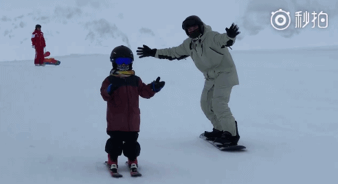 如何使用开云体育APP获得滑雪赛事的热门动态？